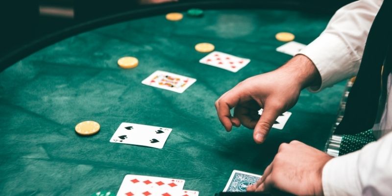 game poker trên điện thoại