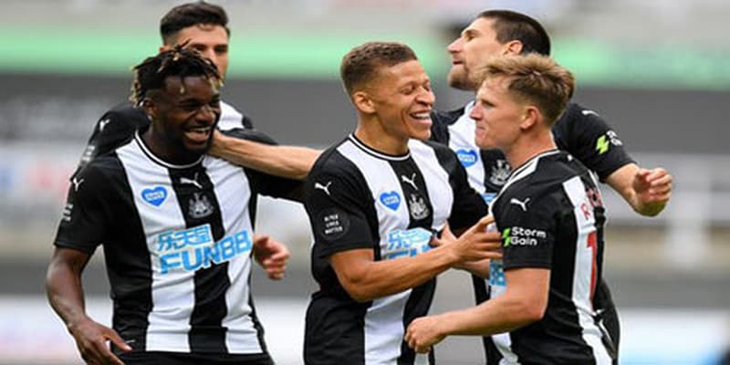 Newcastle United ngoại hạng Anh 2021